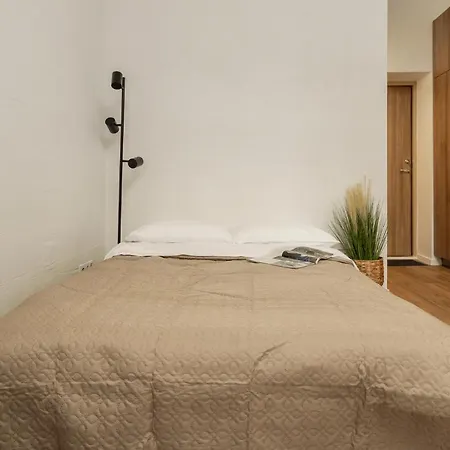 Apartment Air 112